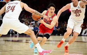 表现亮眼！河村勇辉7分钟拿到3分5板3助1断