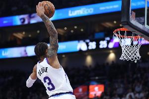 生涯之夜！基昂特·乔治20中12&三分9中5&罚球10中10 砍下39+6+8