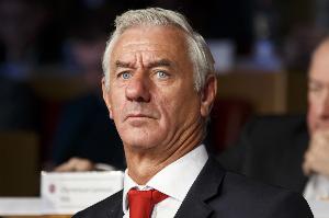 患流感住院！邮报：伊恩·拉什恢复良好，预计不久后能出院回家