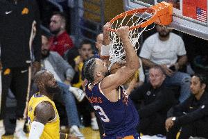 小里&杰伦·格林都不打！ESPN预测明日胜率：湖人58.7% 太阳41.3%