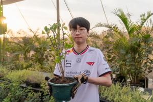 臭豆腐型选手？决赛第五局Doran逼出Guma闪现为后续滚雪球做准备