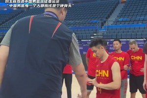 12根！刘玉栋此前寄语中国男篮：中国男篮每个人都应该是个硬骨头