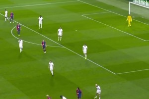 卫冕科帕奖！欧冠官方晒亚马尔对国米一条龙兜射神仙球✨✨