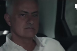 足坛流量之王！回顾一路走来的穆里尼奥！不许人间见白头！