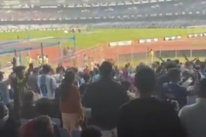 印度也有好多粉丝！印度球迷正热切期盼着梅西抵达加尔各答体育场