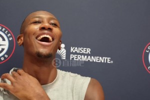 关键回合能做什么来改变结果？快船邓恩开玩笑表示：相信上帝