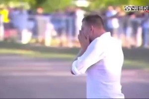 太好玩了爱马此前比赛夺冠，约老师比拿NBA总冠军还激动啊