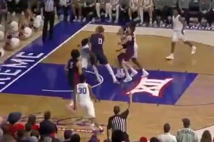 日本男篮集结首日媒体公开训练 新主帅桶谷大及团队亮相